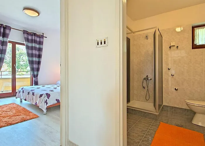 Appartement Petra 1 *