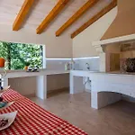 Apartman Petra 1 *
